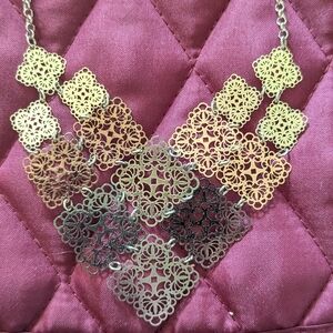 Vintage 1928 Jewelry Filigree Bib Necklace